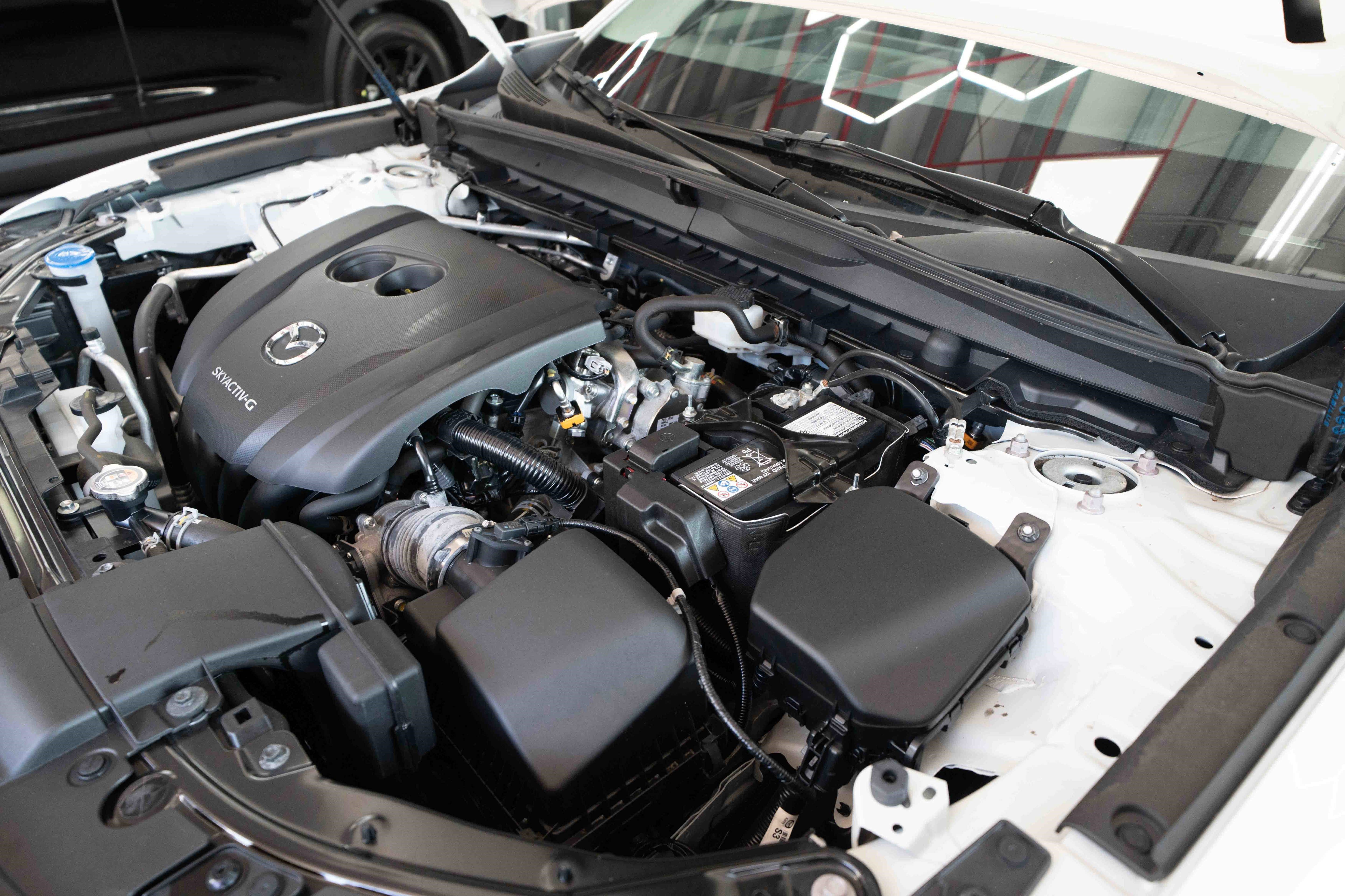Used 2023 MAZDA CX-50 AWD 2.5 S w/ Cargo Package image 33