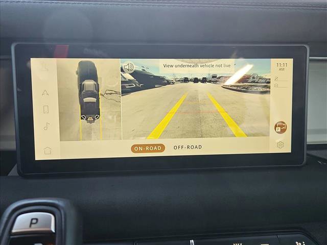 Used 2023 Land Rover Defender 90 S image 14