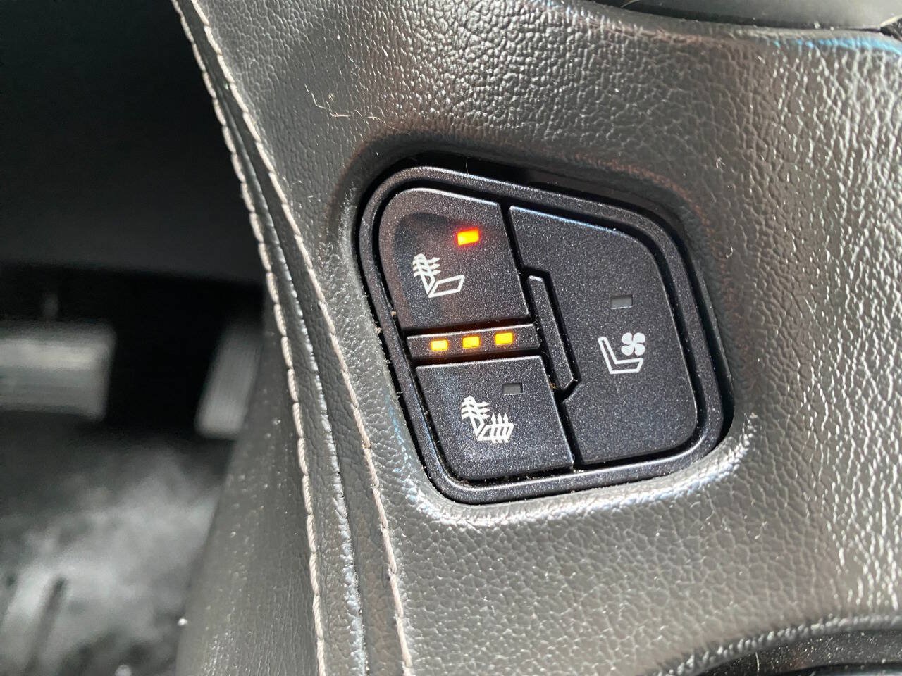 Used 2017 Chevrolet Tahoe Premier RWD image 38