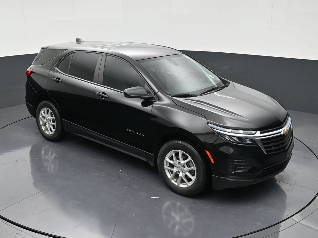 Used 2024 Chevrolet Equinox LS FWD image 17