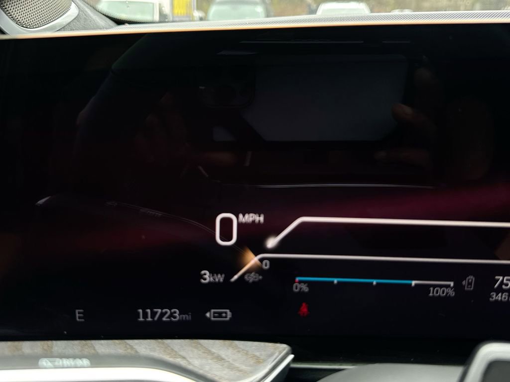 Used 2025 Cadillac Escalade IQ Sport 2 image 21