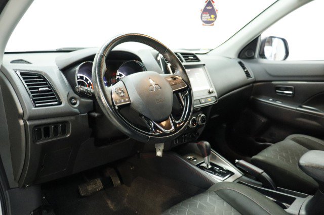 Used 2024 Mitsubishi Outlander Sport AWD image 6
