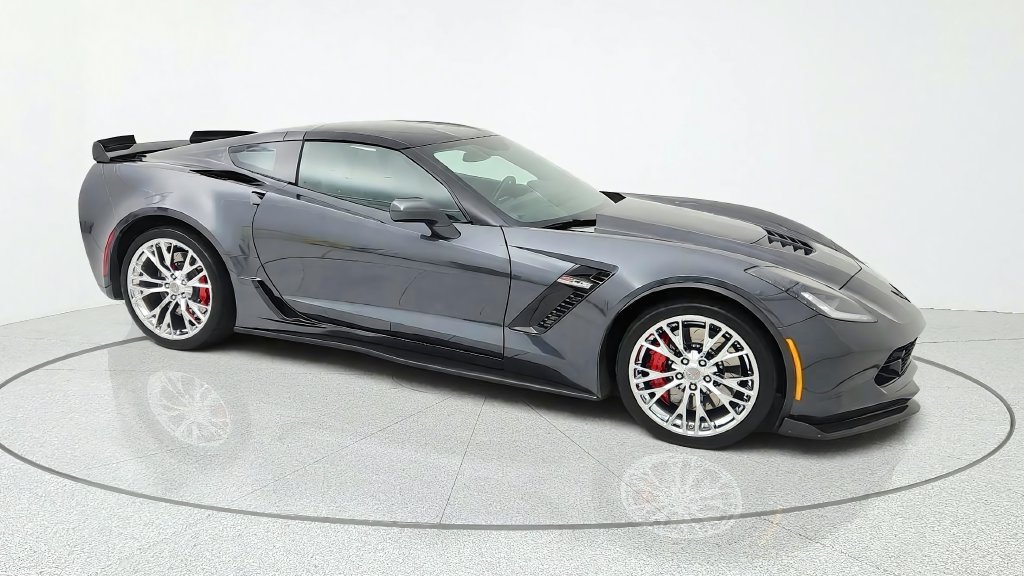 Used 2017 Chevrolet Corvette Z06 RWD image 8