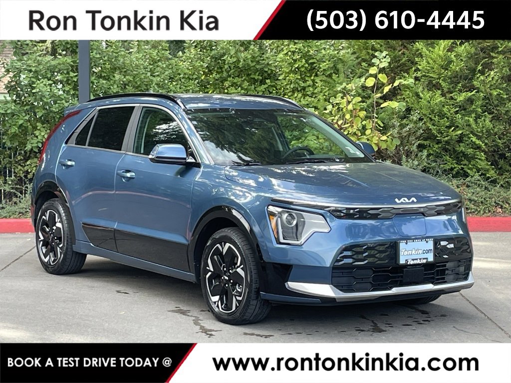 Used 2024 Kia Niro Wind w/ Wind Preserve Package