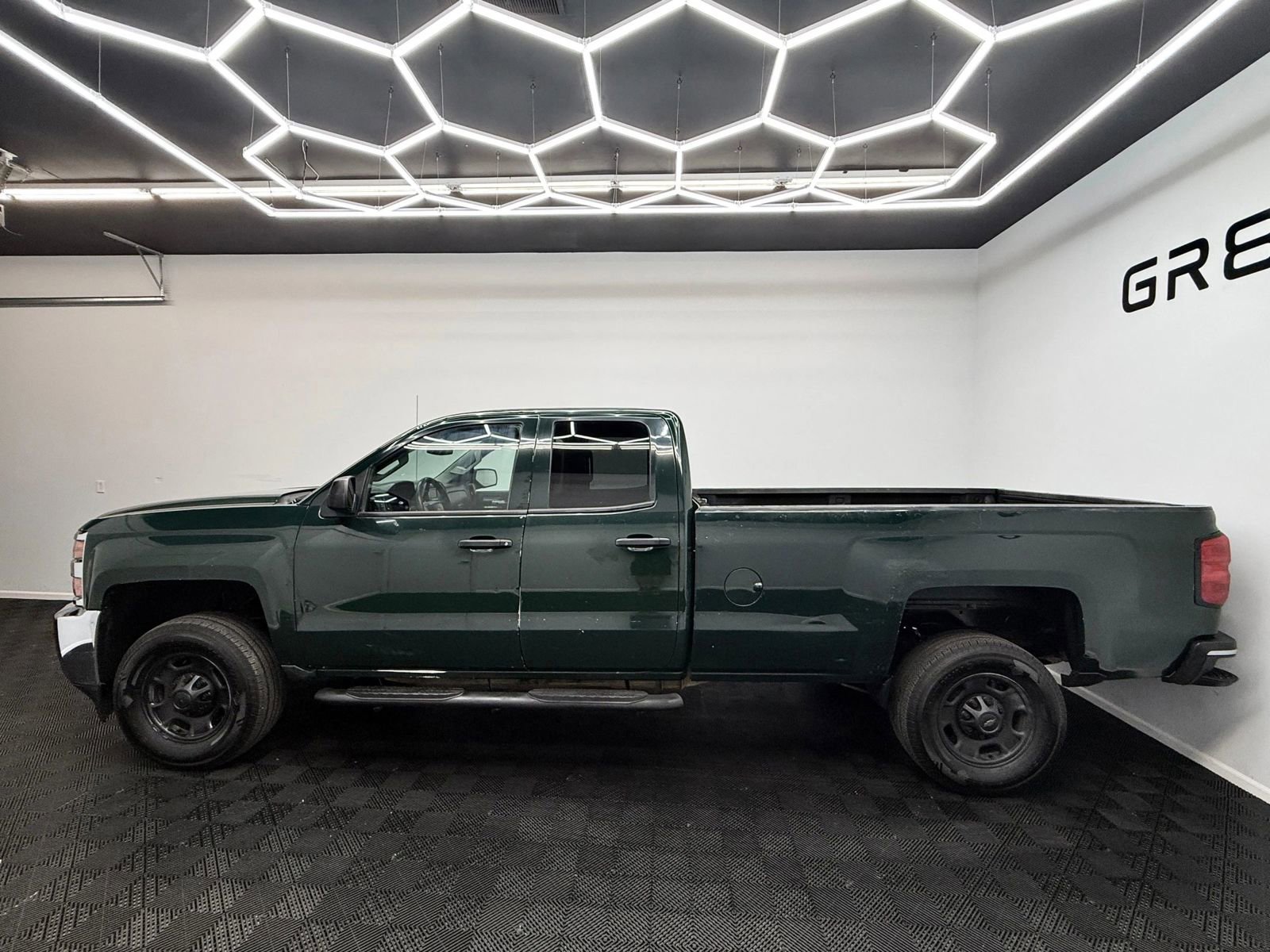Used 2015 Chevrolet Silverado 2500 W/T w/ WT Convenience Package image 4