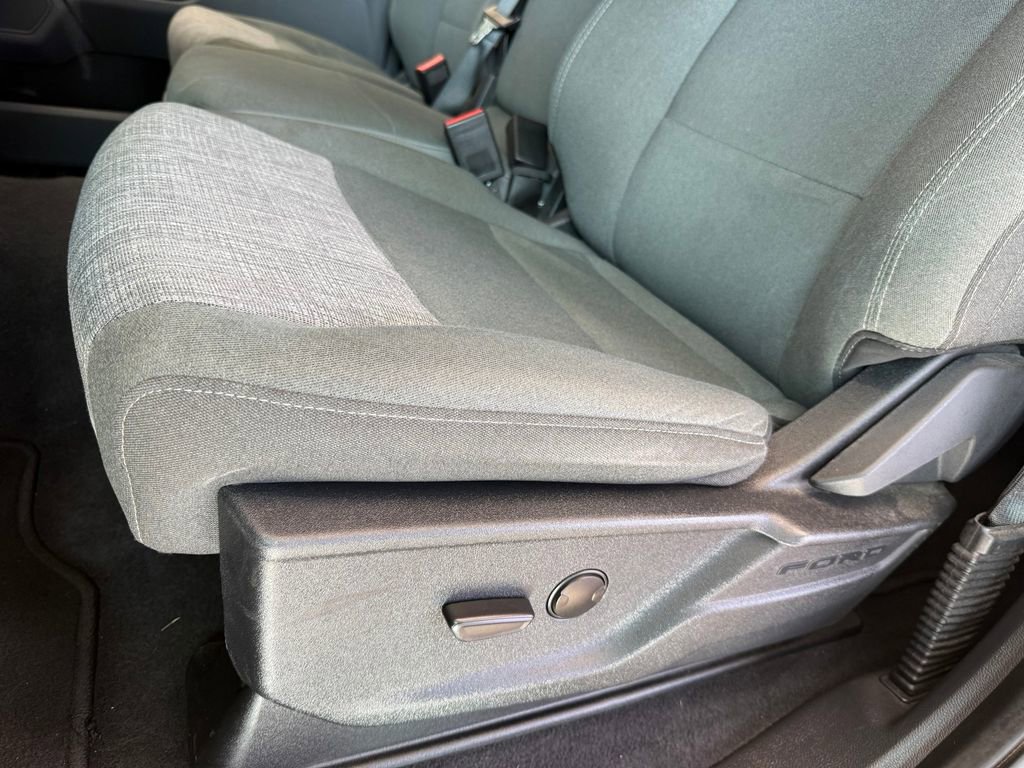 Used 2023 Ford Explorer XLT w/ Equipment Group 202A image 23