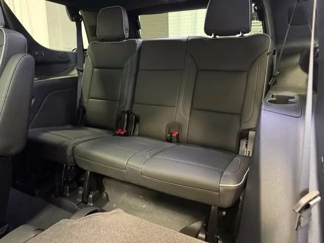 New 2026 GMC Yukon Elevation w/ Technology Package AWD/4WD image 23