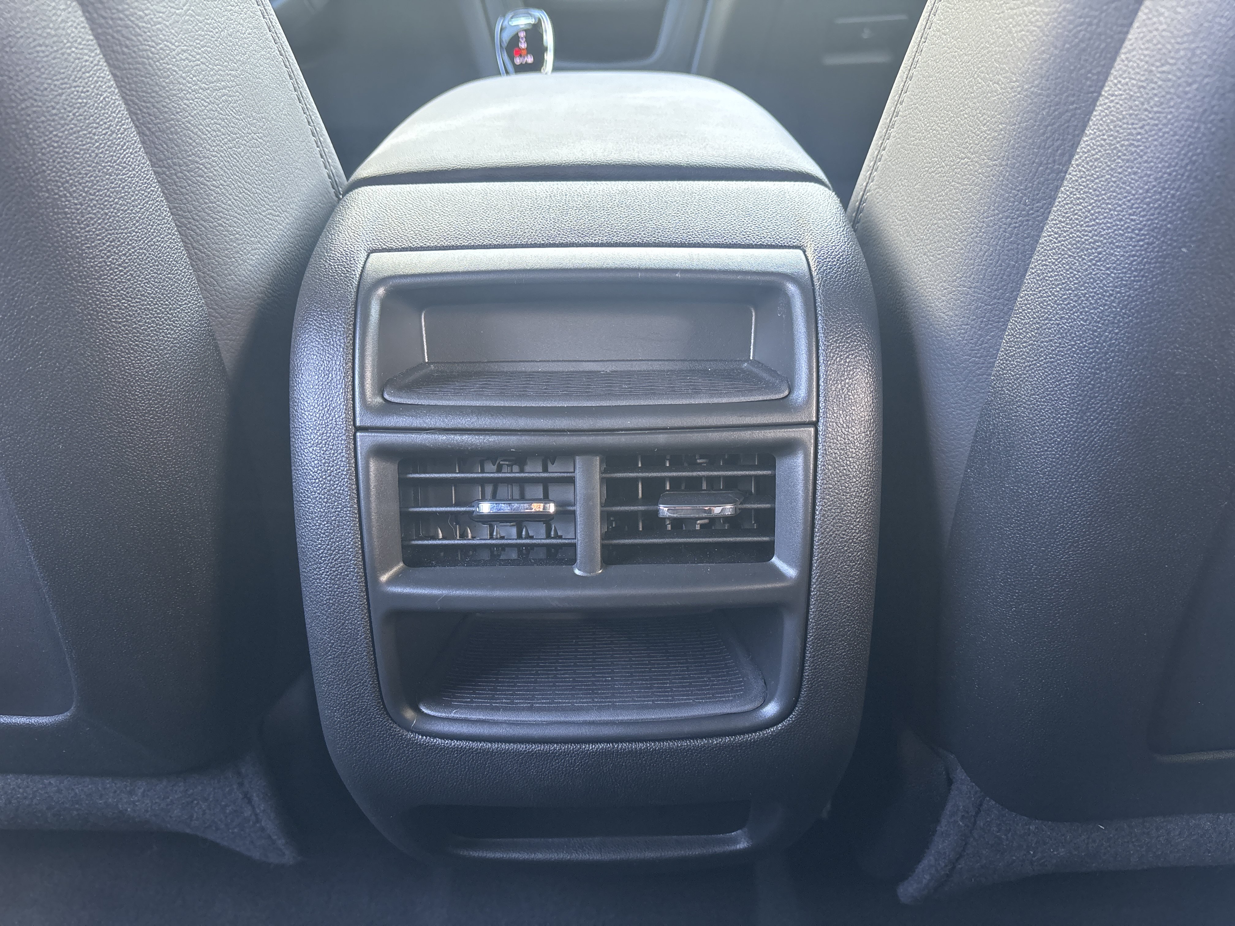 New 2025 Cadillac XT5 Luxury AWD/4WD image 31