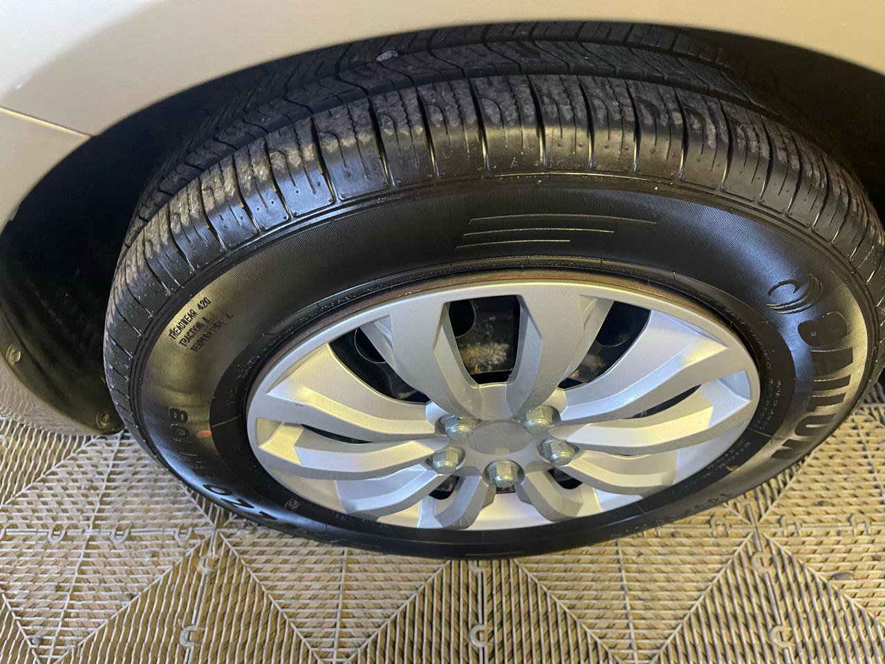 Used 2007 Kia Rio LX image 26