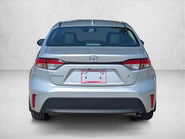 Used 2025 Toyota Corolla LE FWD image 7