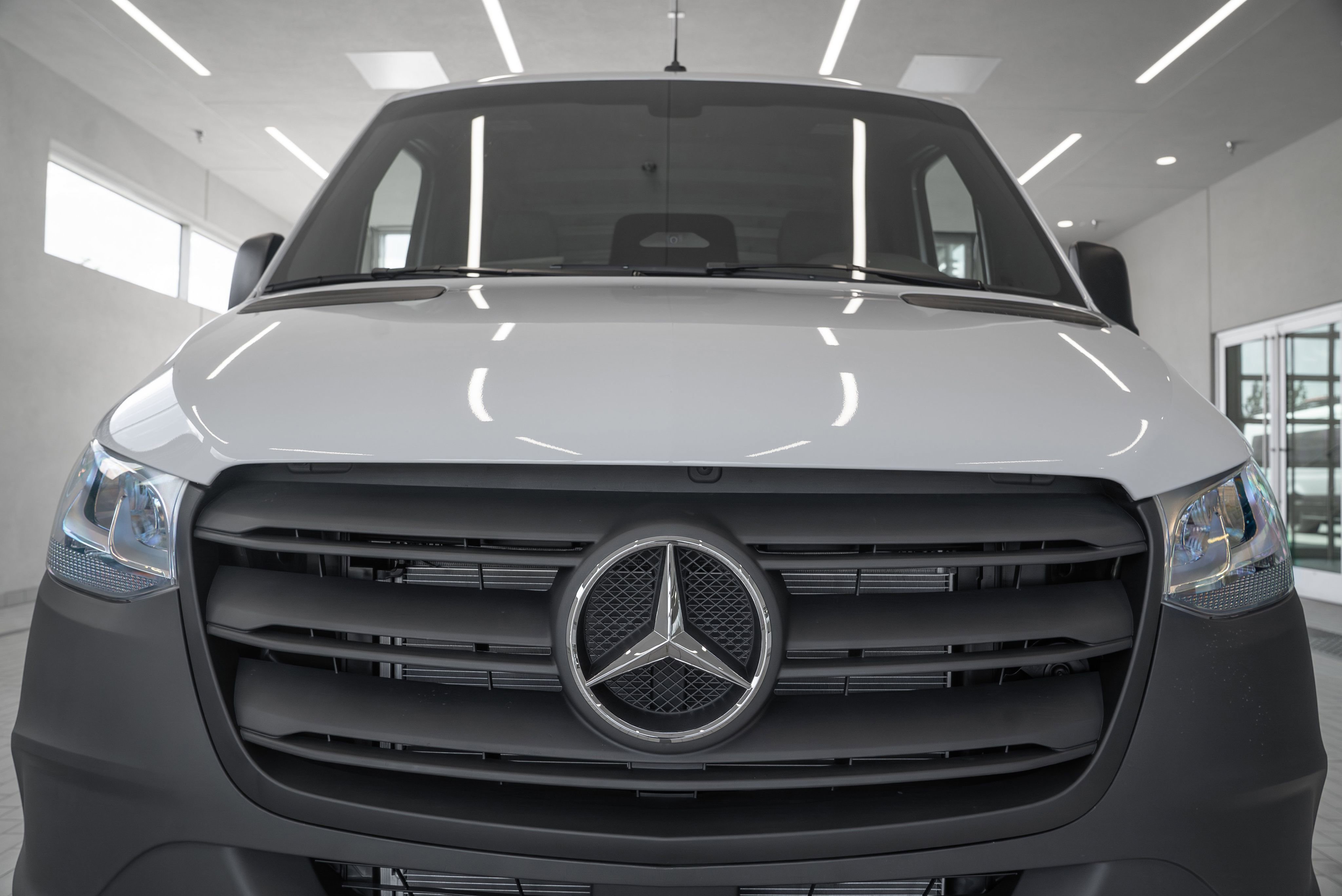 Used 2025 Mercedes-Benz Sprinter 2500 image 22