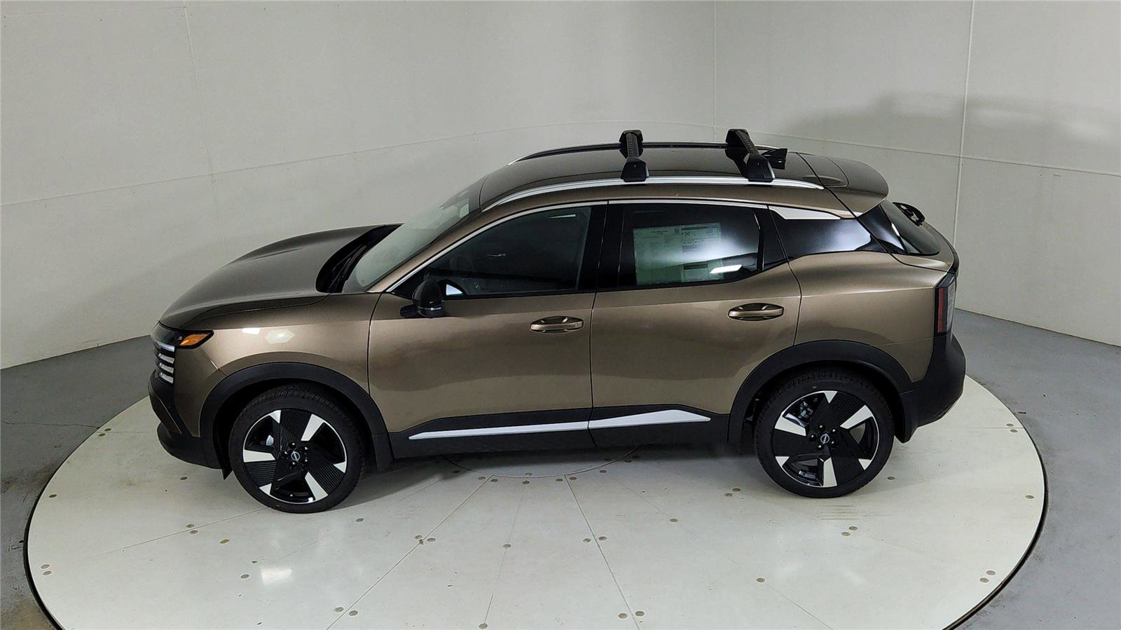 New 2026 Nissan Kicks SR w/ Illumination Package image 39