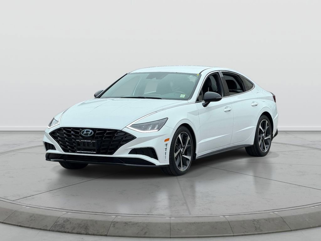 Used 2021 Hyundai Sonata SEL Plus image 3