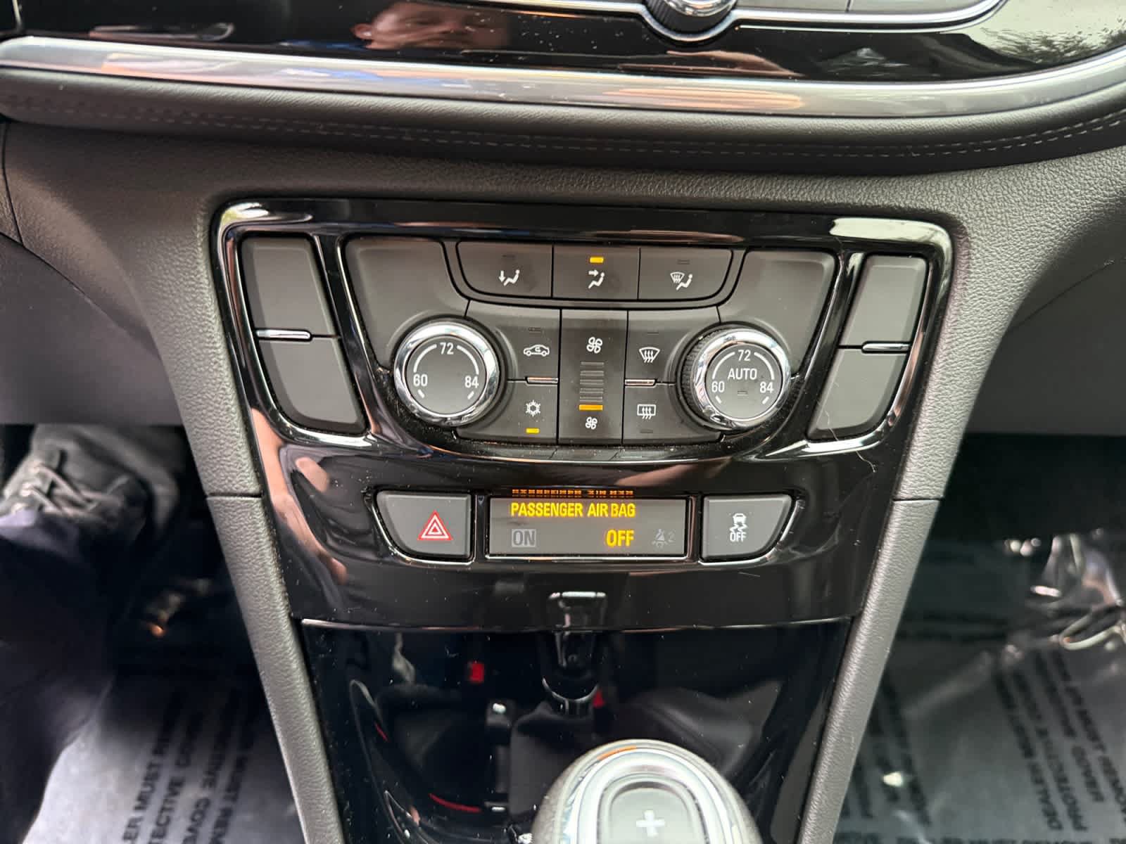 Used 2019 Buick Encore Sport Touring w/ Safety Package FWD image 17