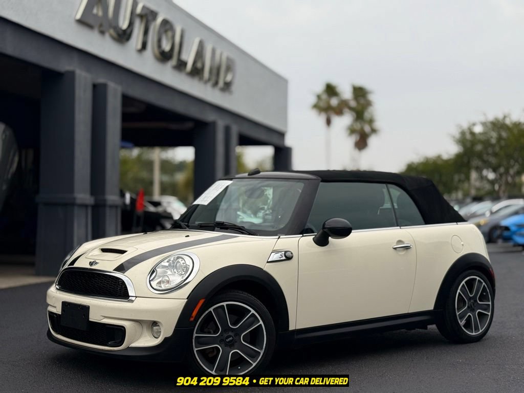 Used 2014 MINI Cooper S FWD image 1