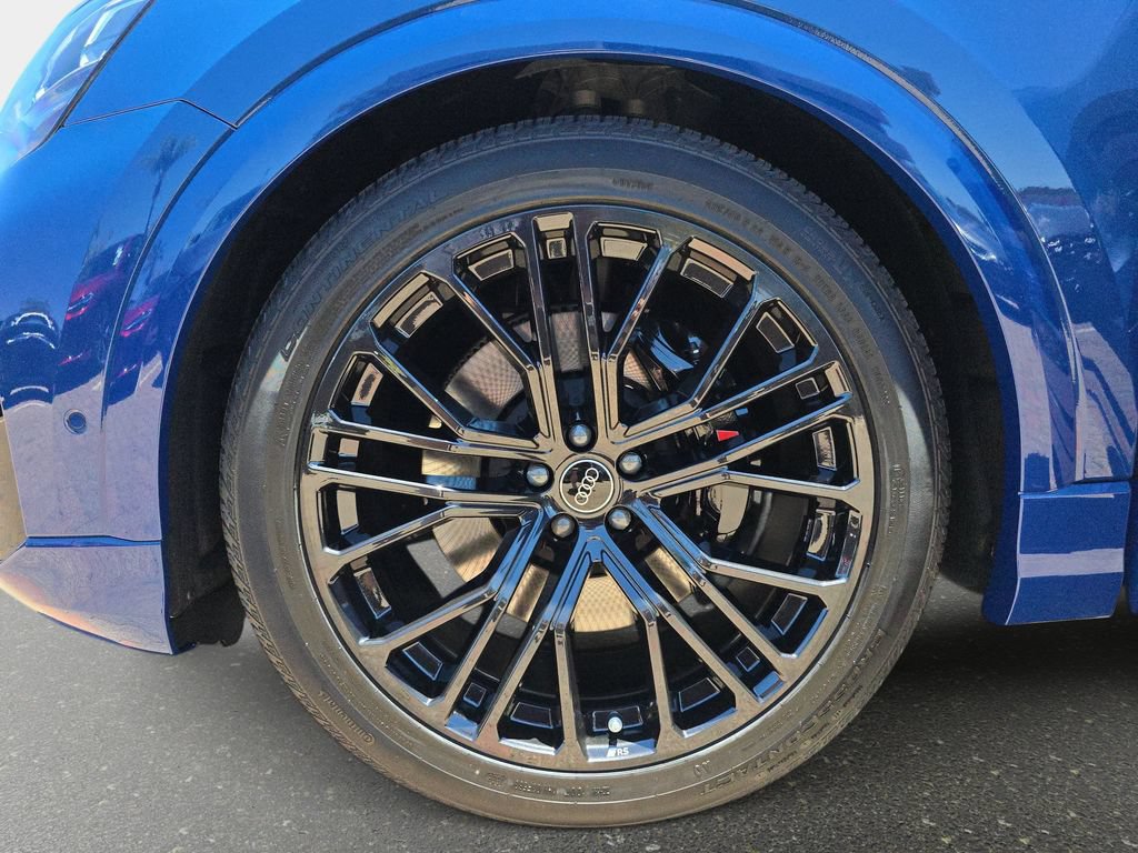 New 2026 Audi SQ8 Prestige AWD/4WD image 33
