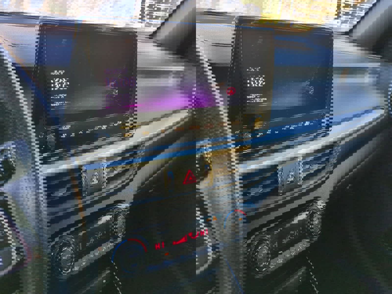 Used 2023 Kia Forte GT-Line w/ GT-Line Premium Package image 29