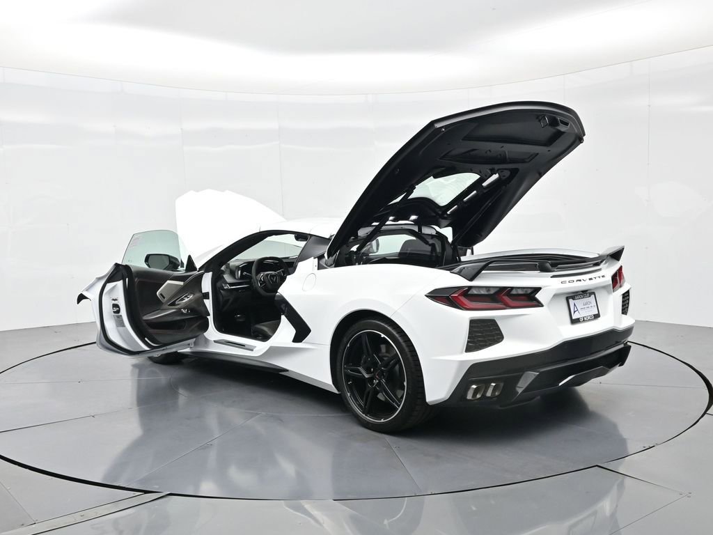 Used 2022 Chevrolet Corvette Stingray Premium Cpe w/ Z51 Performance Package image 33