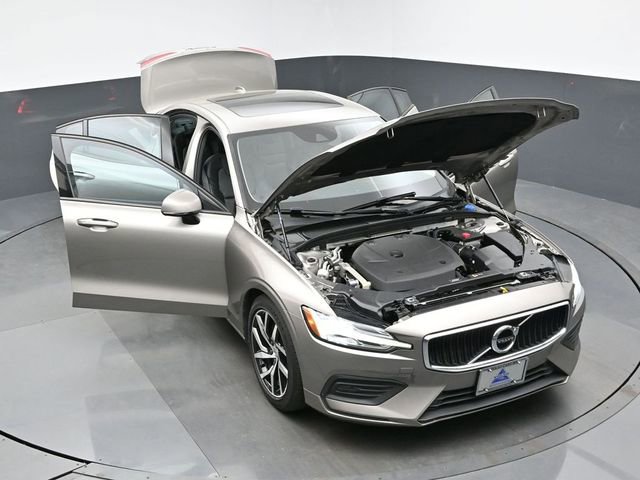 Used 2019 Volvo S60 T6 Momentum w/ Premium Package image 46