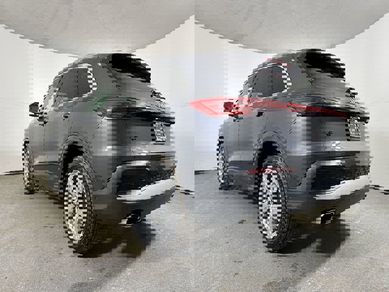 Used 2025 Audi Q5 Premium Plus w/ Premium Plus image 31