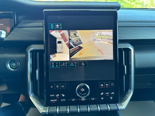 New 2026 GMC Acadia Elevation w/ Elevation Premium Package AWD/4WD image 23