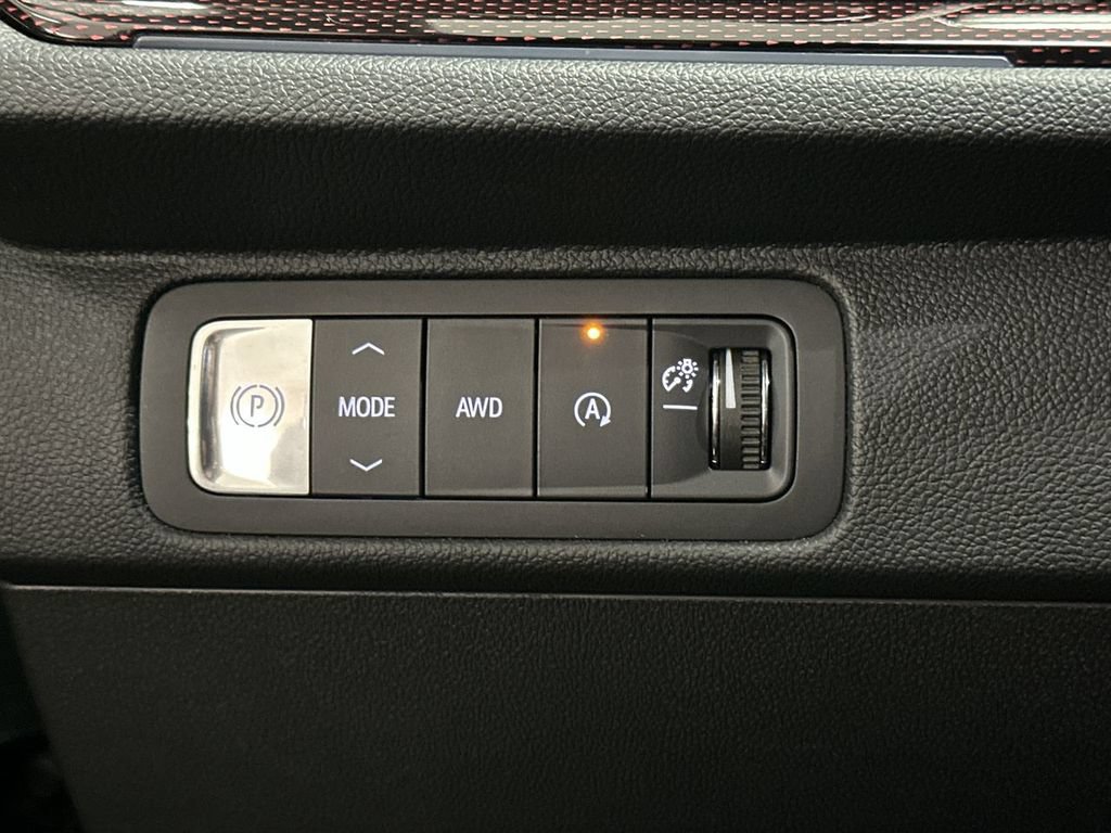 Used 2026 Chevrolet Traverse Z71 w/ Driver Confidence Package AWD/4WD image 57