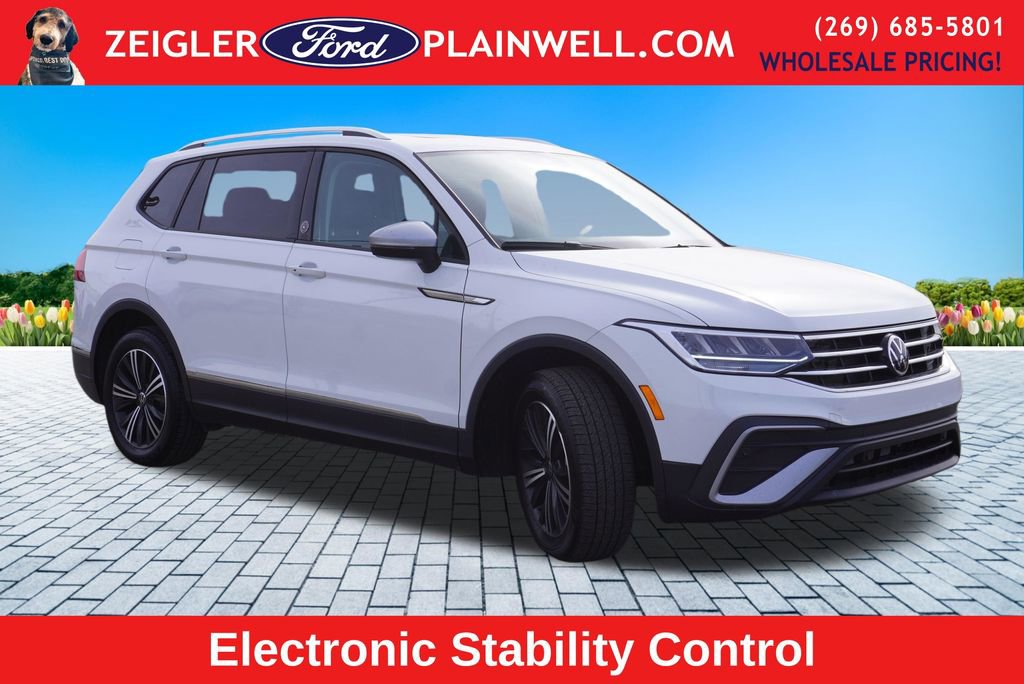 Used 2024 Volkswagen Tiguan Wolfsburg Edition image 7