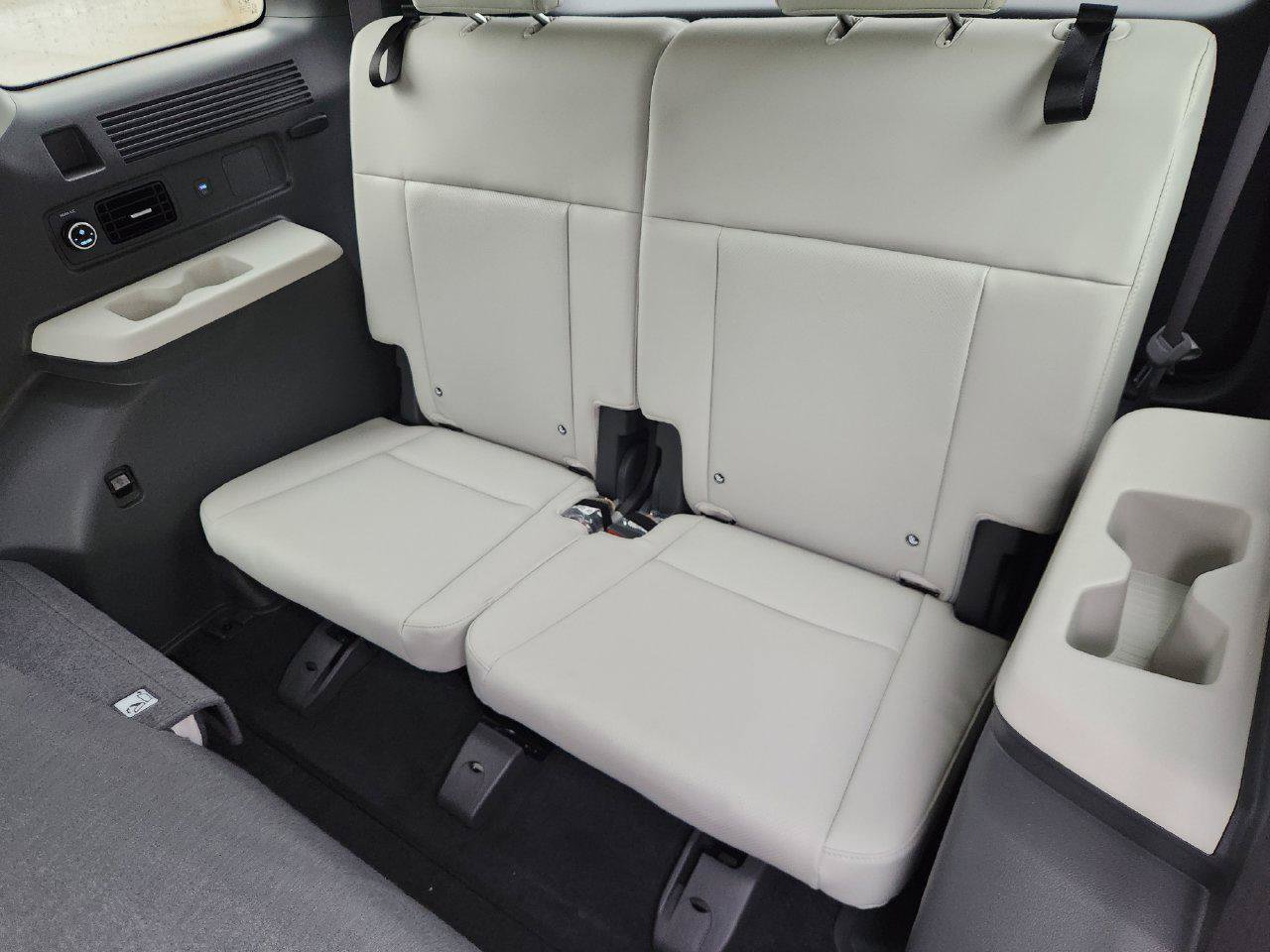 New 2026 Hyundai Santa Fe SEL FWD image 29