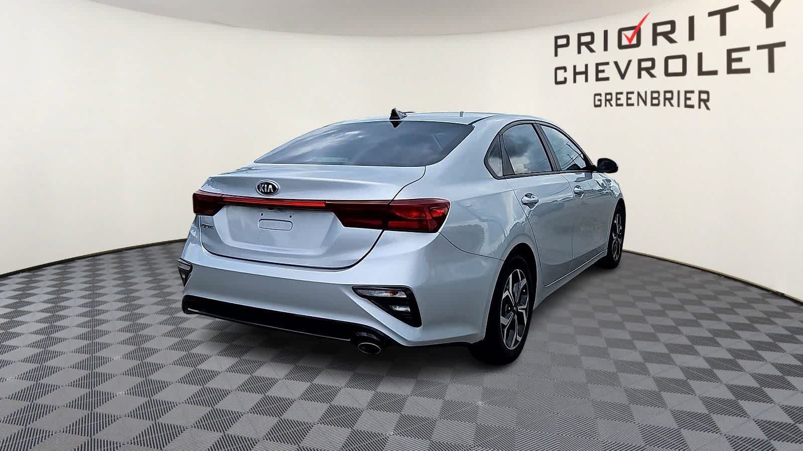 Used 2020 Kia Forte LXS FWD image 8