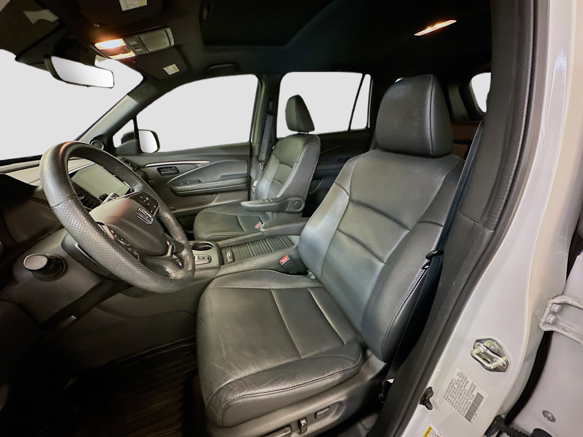 Used 2023 Honda Passport EX-L image 13