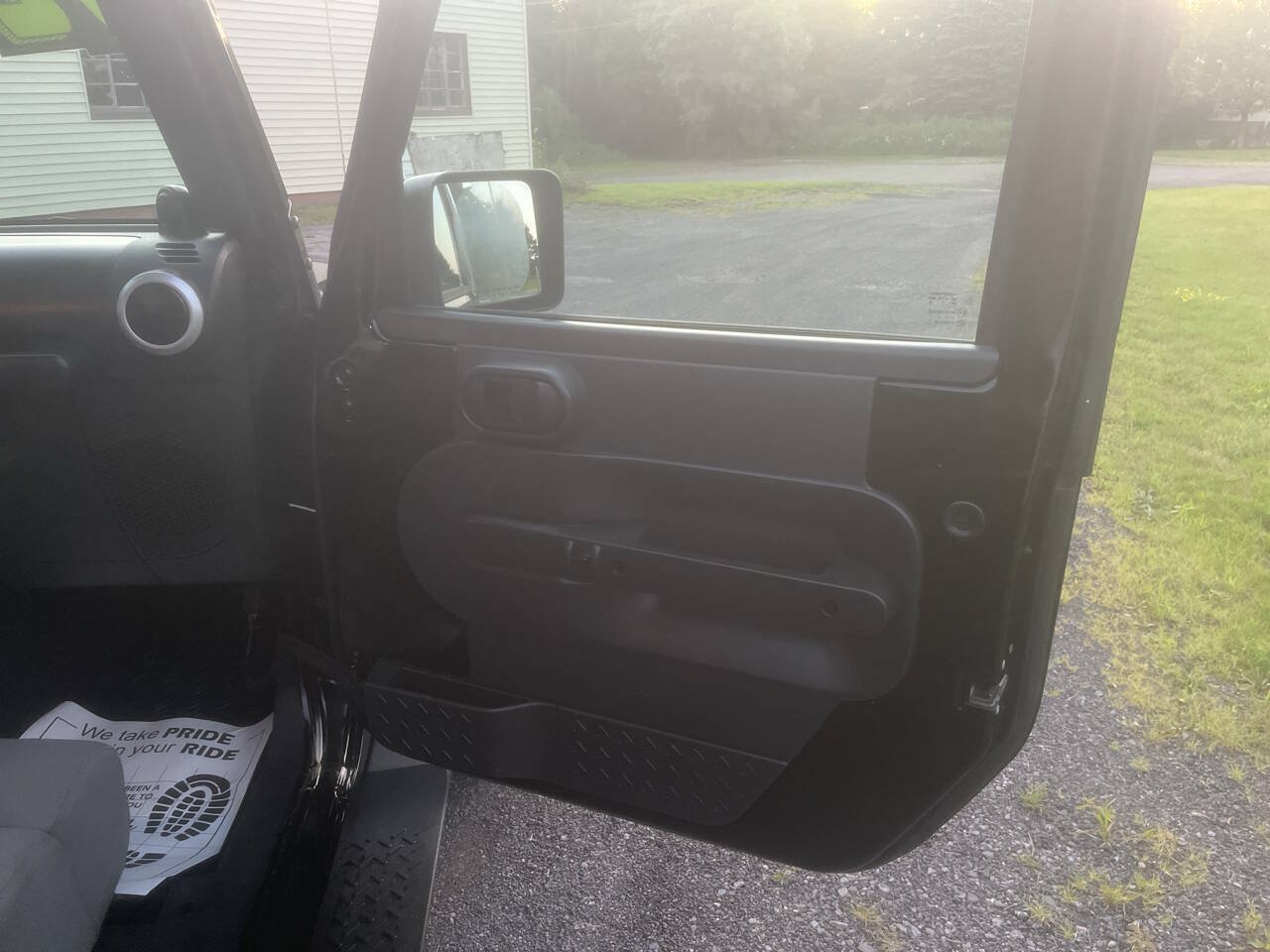 Used 2008 Jeep Wrangler Sahara w/ Dual Top Group AWD/4WD image 24