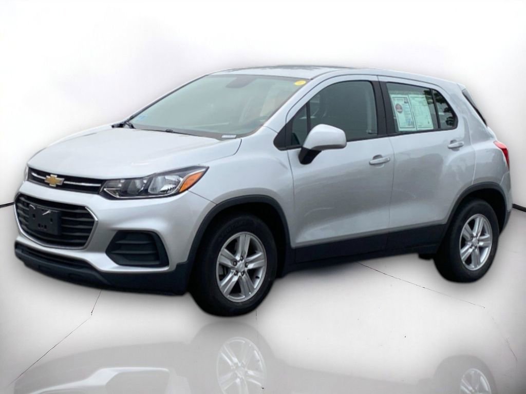 Used 2019 Chevrolet Trax LS image 2