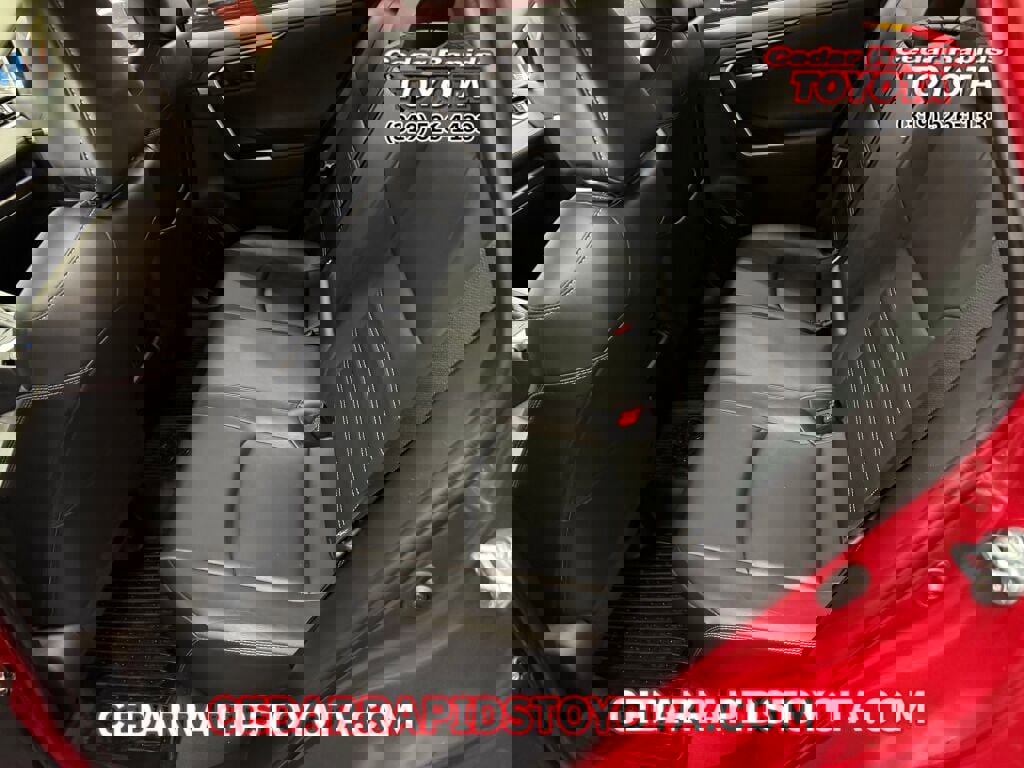 Certified 2019 Toyota RAV4 Limited image 11