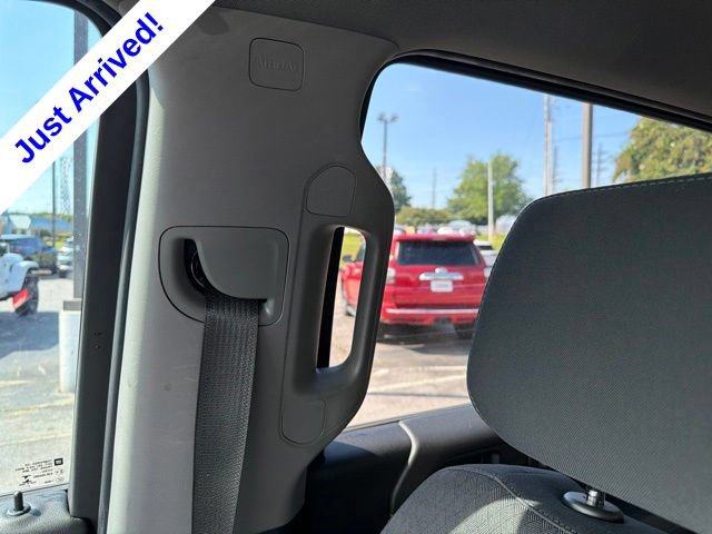 Used 2022 Chevrolet Silverado 1500 RST w/ LPO, Blackout Package AWD/4WD image 39