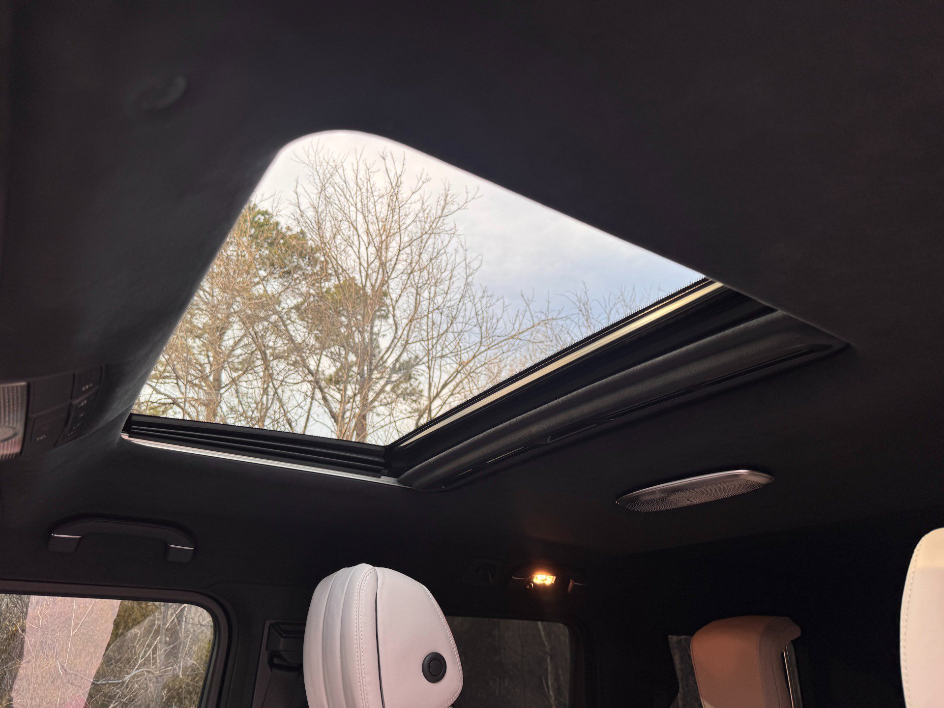 Used 2025 Mercedes-Benz G 63 AMG 4MATIC image 46