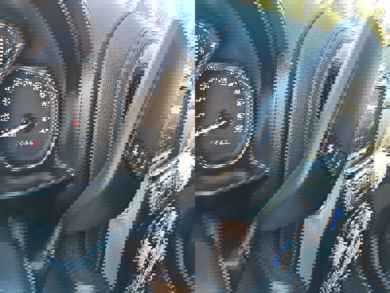 Used 2021 GMC Sierra 1500 SLE w/ X31 Off-Road Package image 16