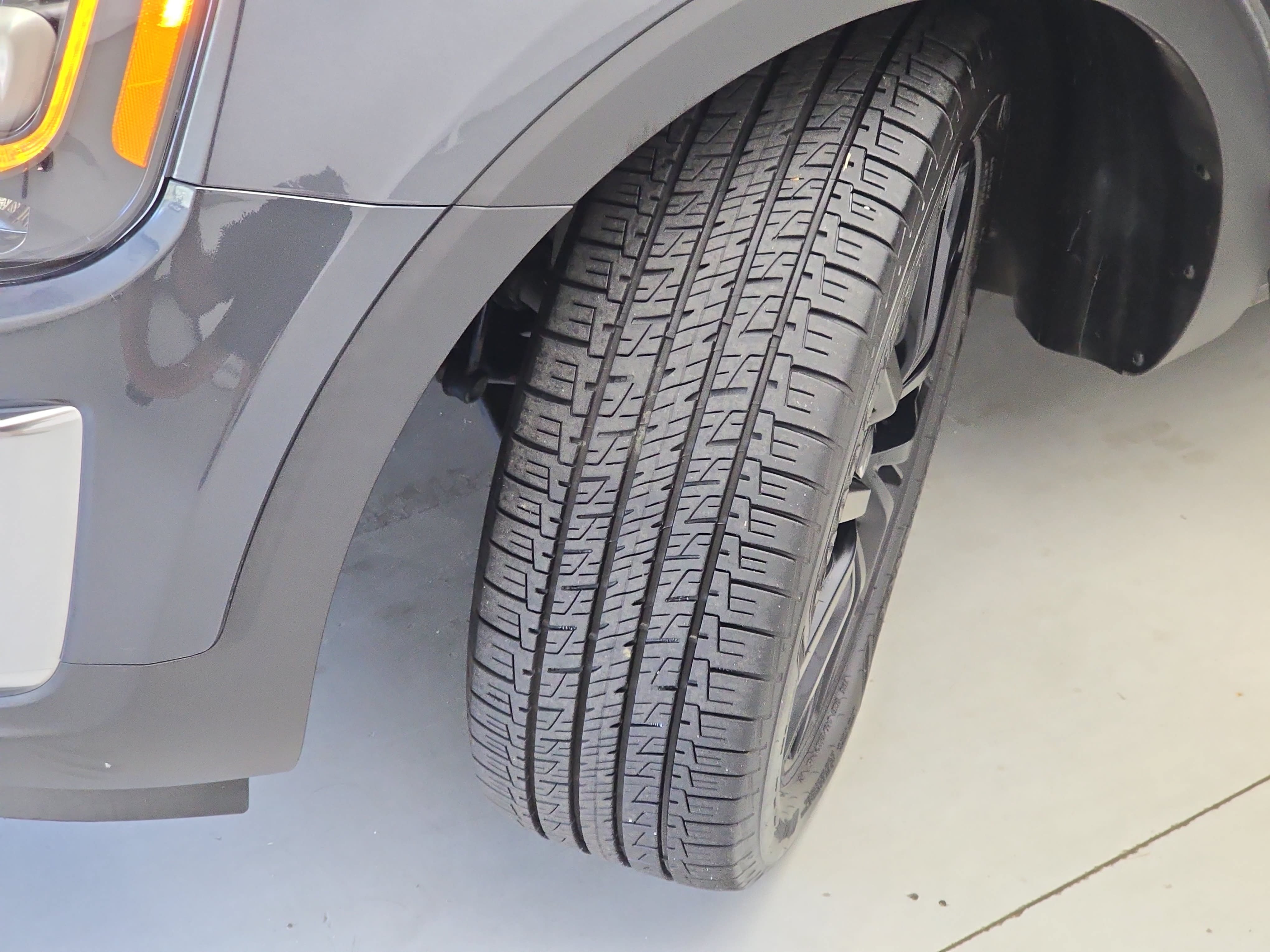Used 2020 Kia Telluride SX w/ Towing Package AWD/4WD image 35