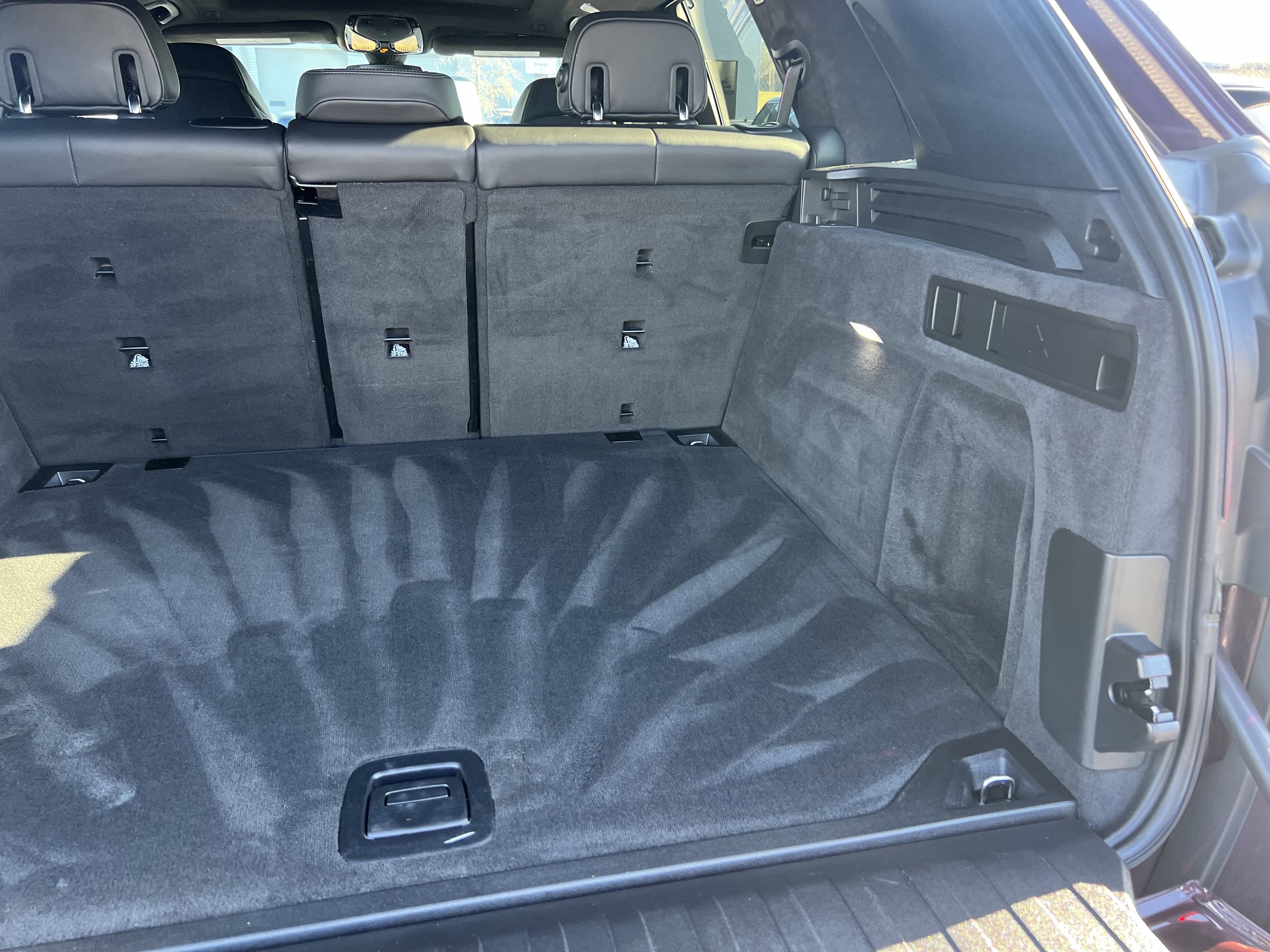 Used 2023 BMW X5 M w/ Competition Package image 39