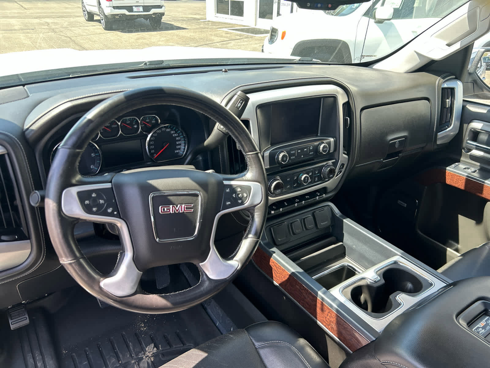 Used 2018 GMC Sierra 1500 SLT w/ SLT Premium Package AWD/4WD image 15
