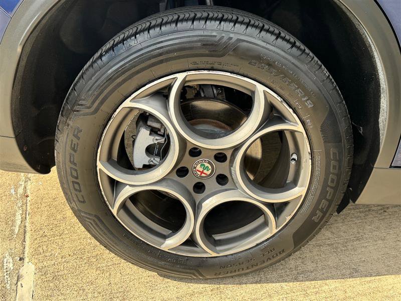 Used 2018 Alfa Romeo Stelvio Sport w/ Cold Weather Package image 24