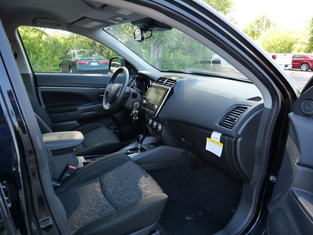 Used 2026 Mitsubishi Outlander Sport ES AWD/4WD image 8