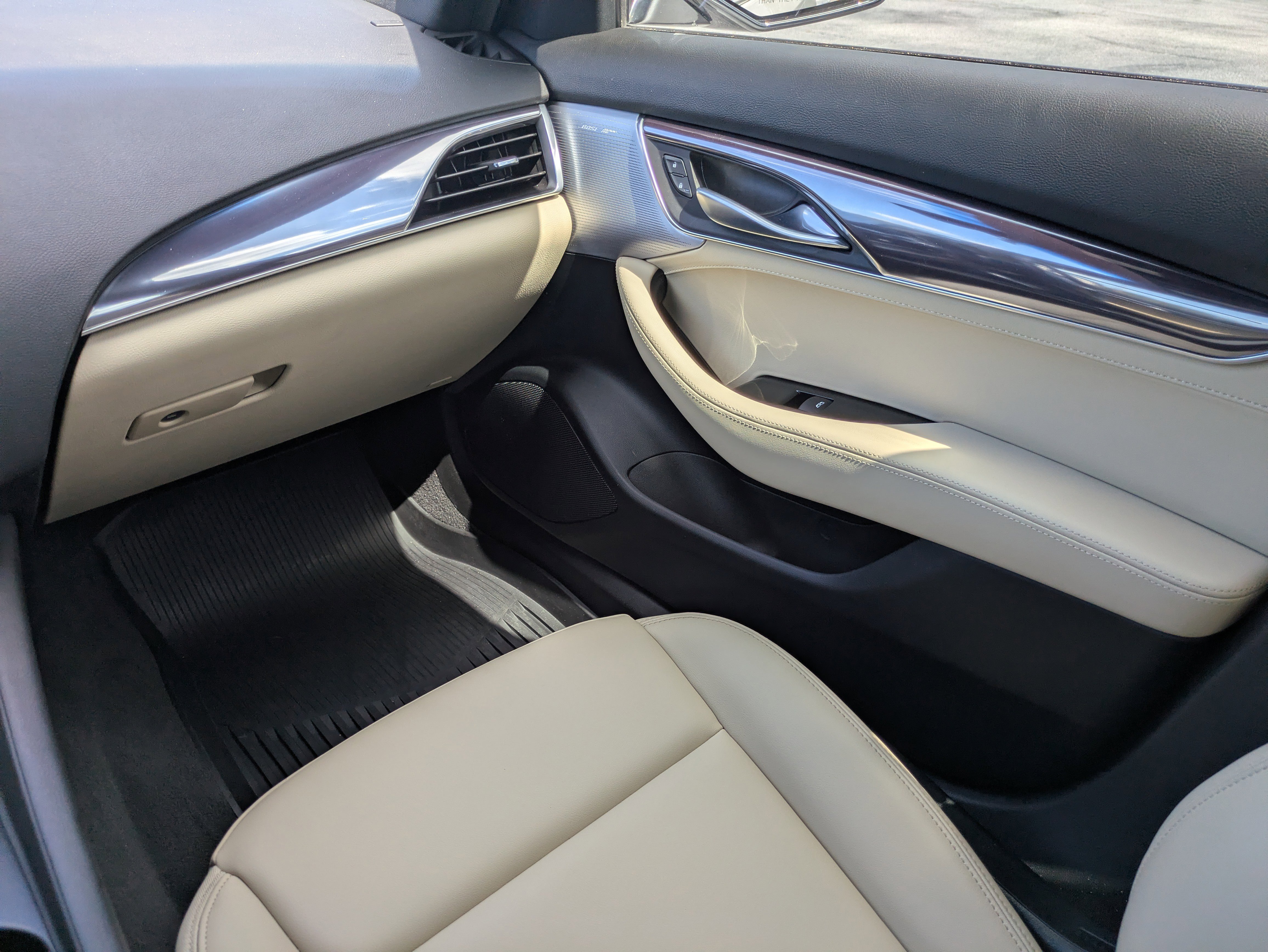 Used 2020 Cadillac CT5 Luxury w/ Sun And Sound Package RWD image 10