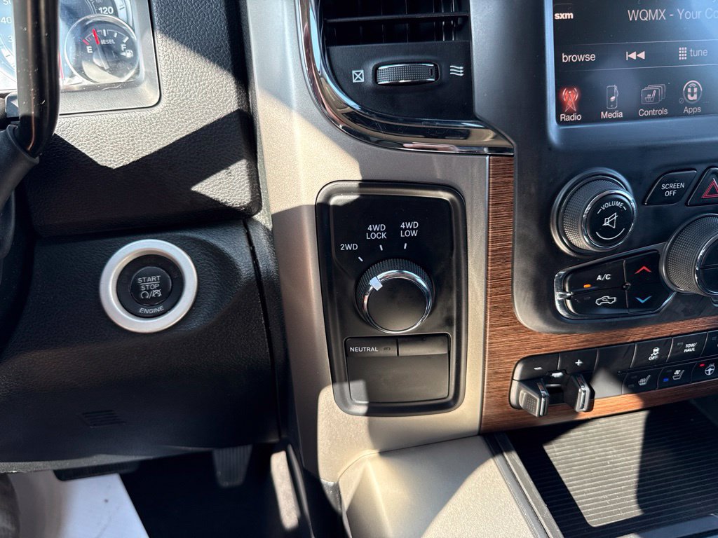 Used 2015 RAM 3500 Laramie AWD/4WD image 36
