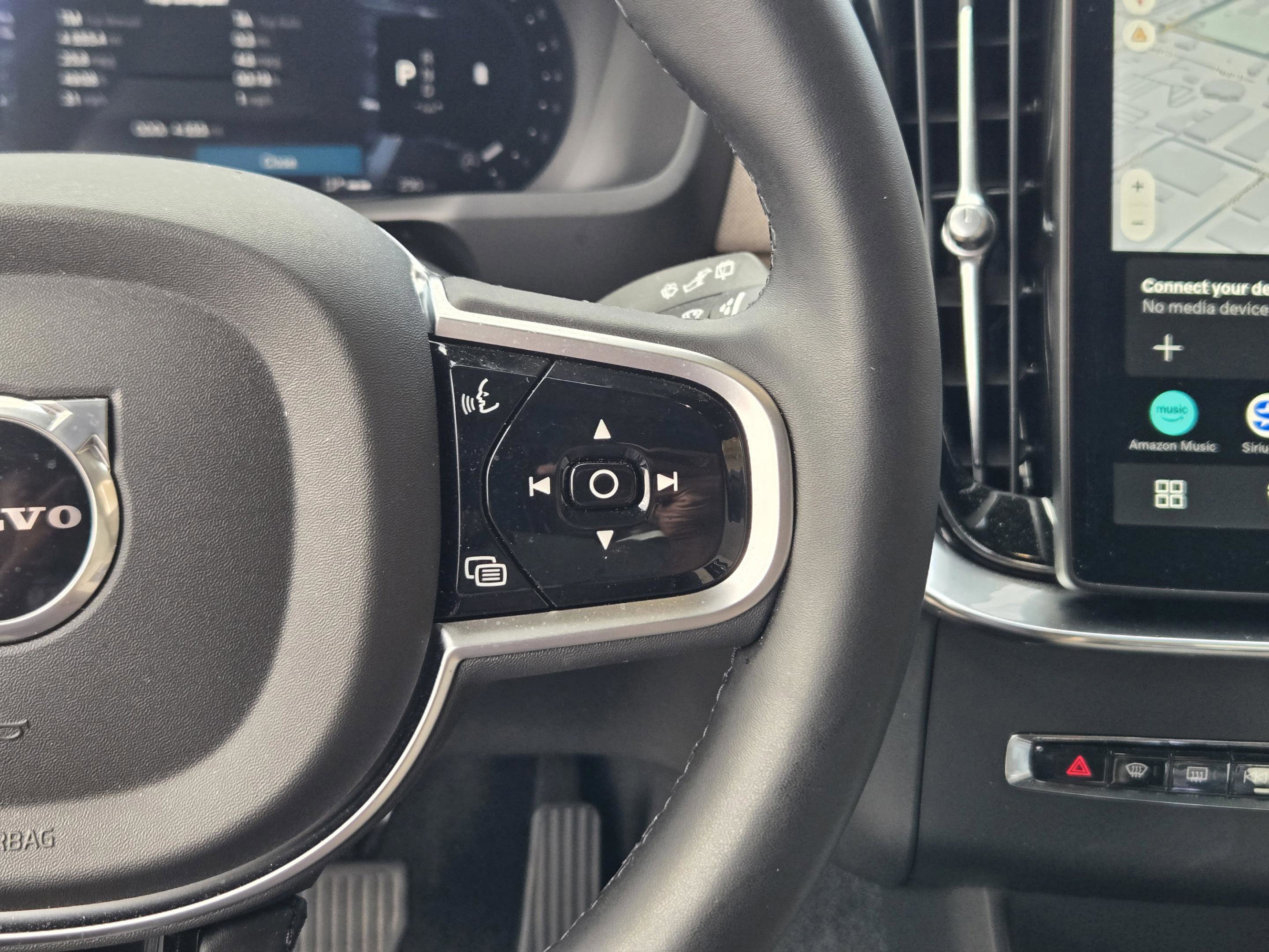 Used 2026 Volvo XC90 B5 Plus w/ Protection Package Premier image 25