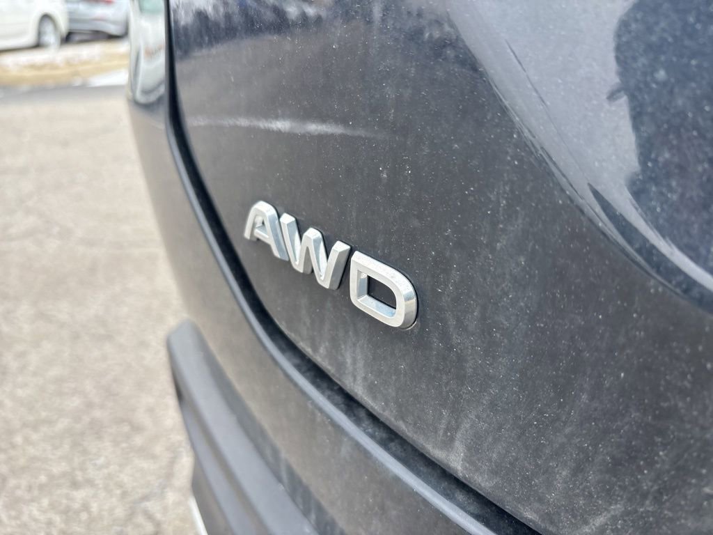 Used 2025 Honda Pilot Touring image 5