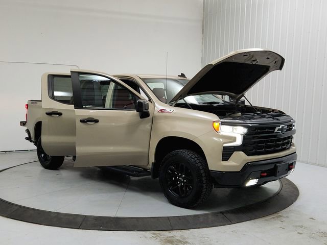 Used 2023 Chevrolet Silverado 1500 LT Trail Boss w/ Protection Package image 9