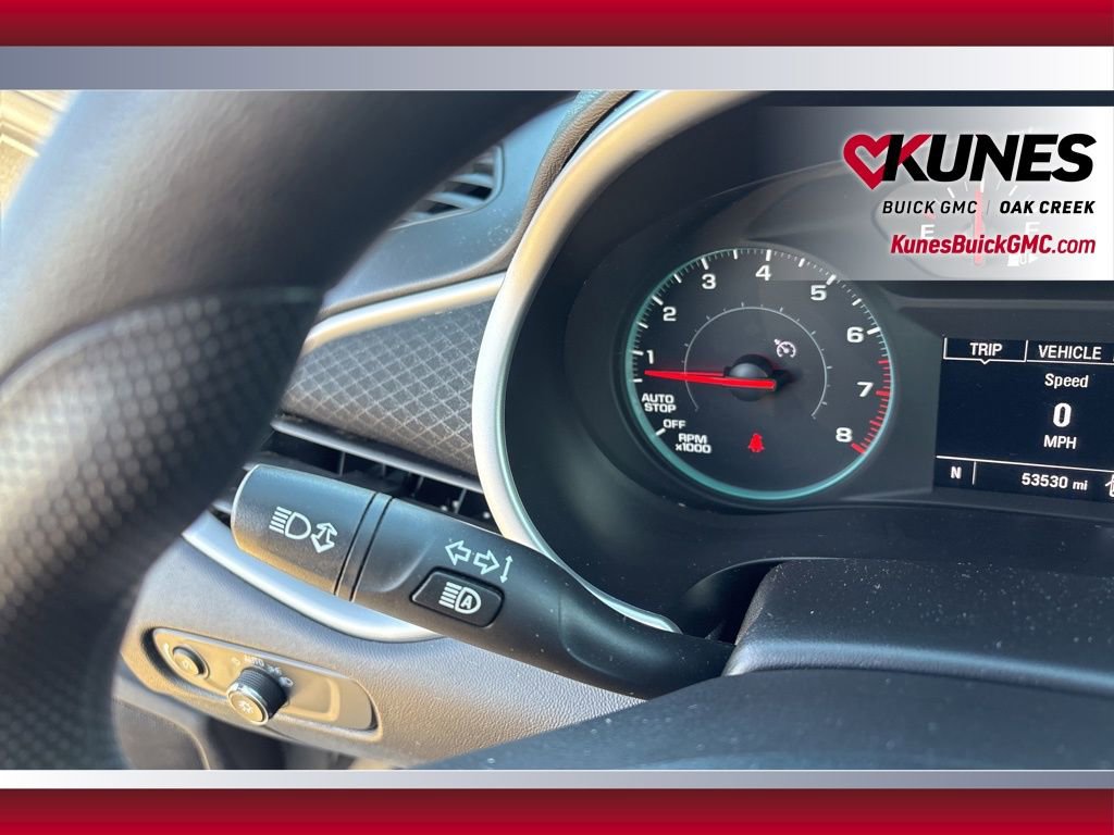 Used 2024 Chevrolet Malibu LT image 14