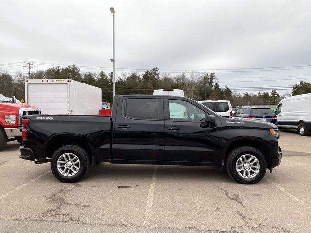 Used 2023 Chevrolet Silverado 1500 RST image 2