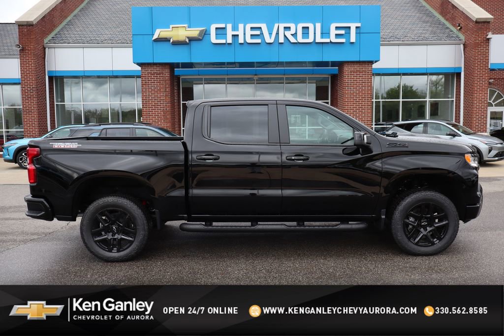 New 2026 Chevrolet Silverado 1500 LT Trail Boss w/ LT Trail Boss Premium Package AWD/4WD image 1