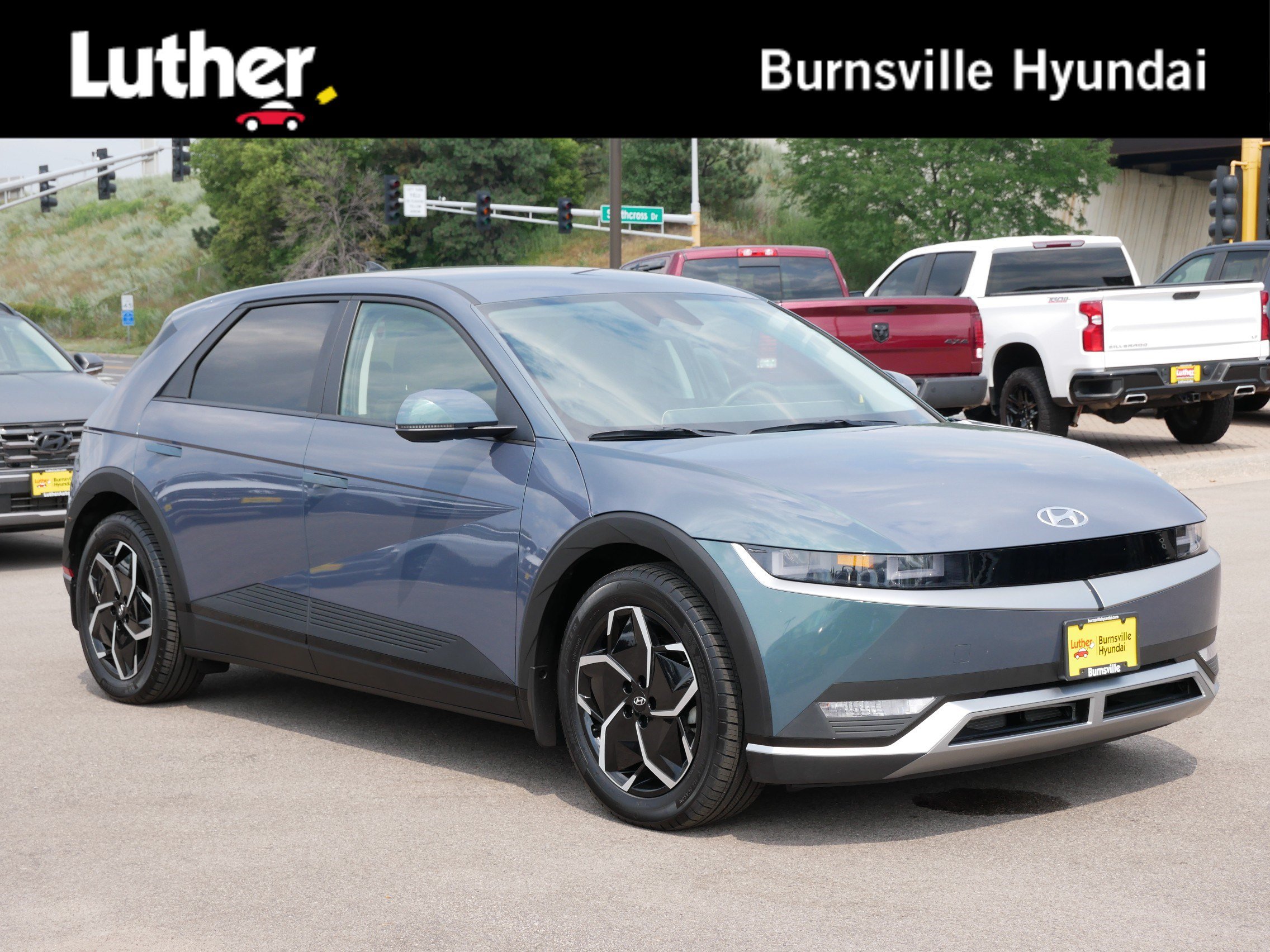 Certified 2023 Hyundai Ioniq 5 SE AWD/4WD image 1